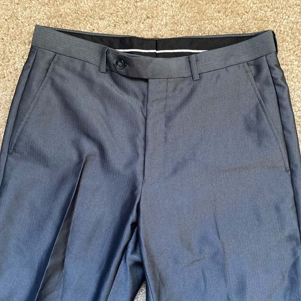 Apt 9 32x32 men’s dress pants with pleats